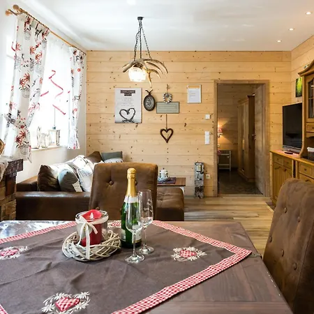 5sterne Edelweiss 50qm Klein, Fein Und Gemuetlich Apartment Arnbruck